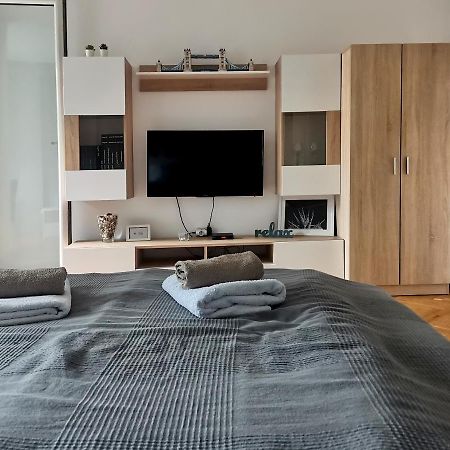 Center Apartment Iva Νόβι Σαντ Εξωτερικό φωτογραφία